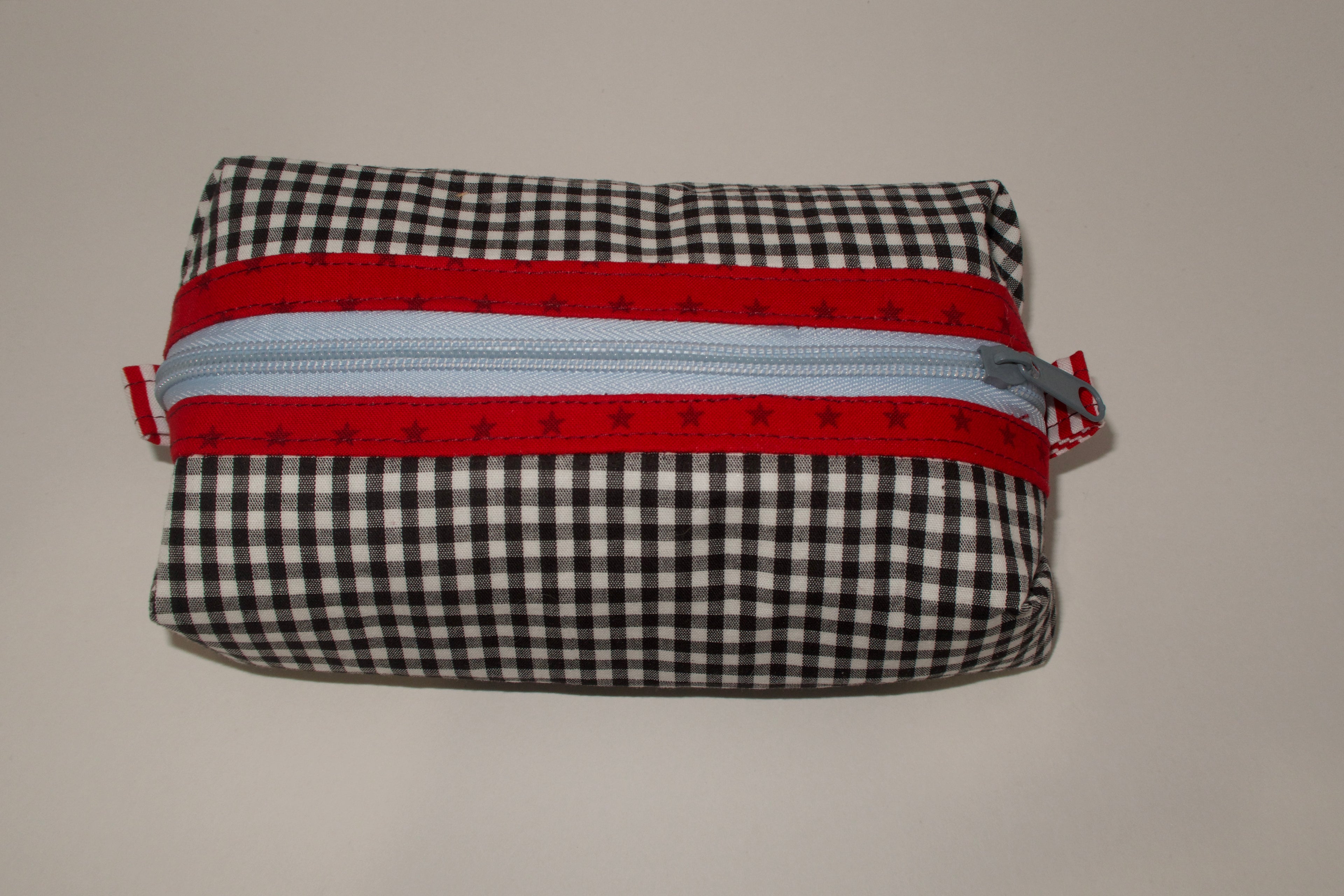 small long lippie pouch