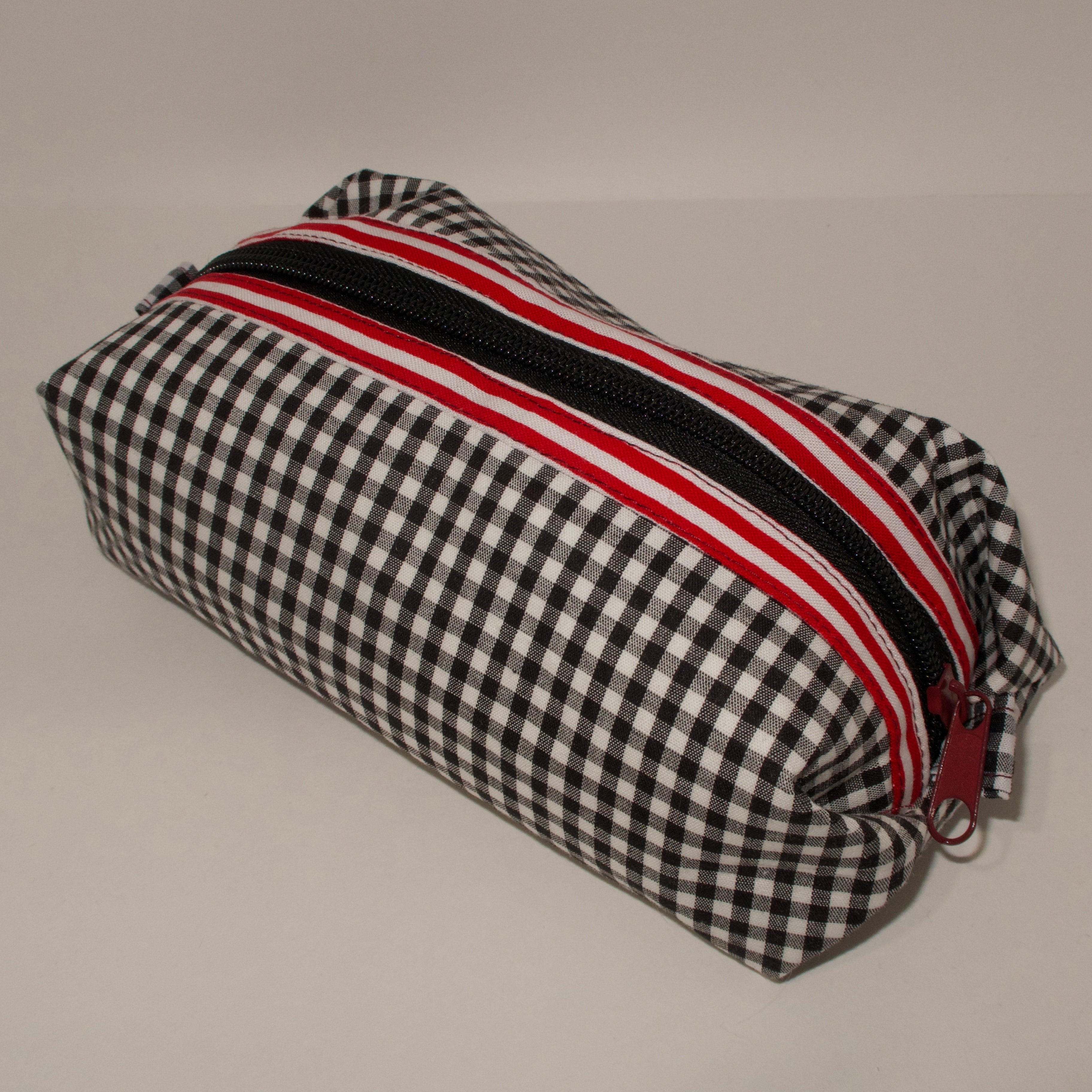 small long lippie pouch